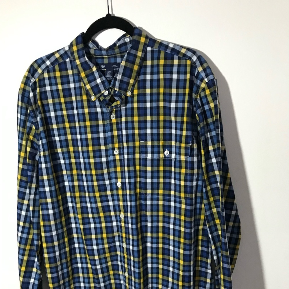 Gap- Slim Fit button down plaid shirts- XXL/TTG